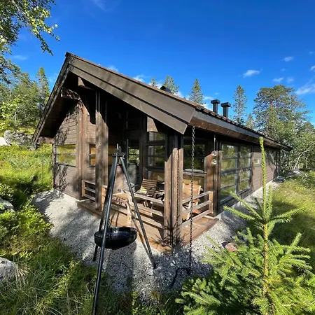 Tiurhytta, Peaceful Getaway In The Mountains Flå